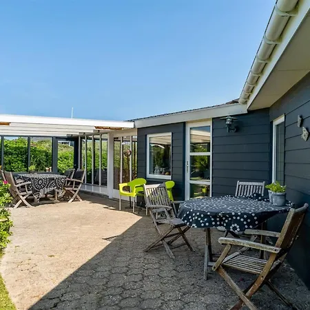 Gert - 200m From The Sea By Interhome